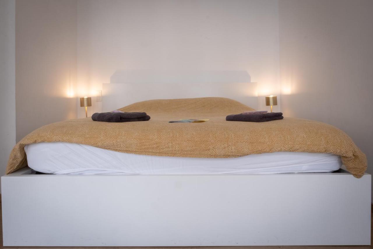 Bed and Breakfast Quartier Leonard Гент Экстерьер фото